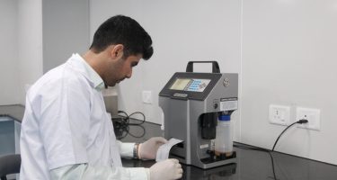 The liquid particle counter which provides the count of particles in each liquid sample tested. Instrument complies with ISO 11171 and provide test results in accordance with ISO 4406